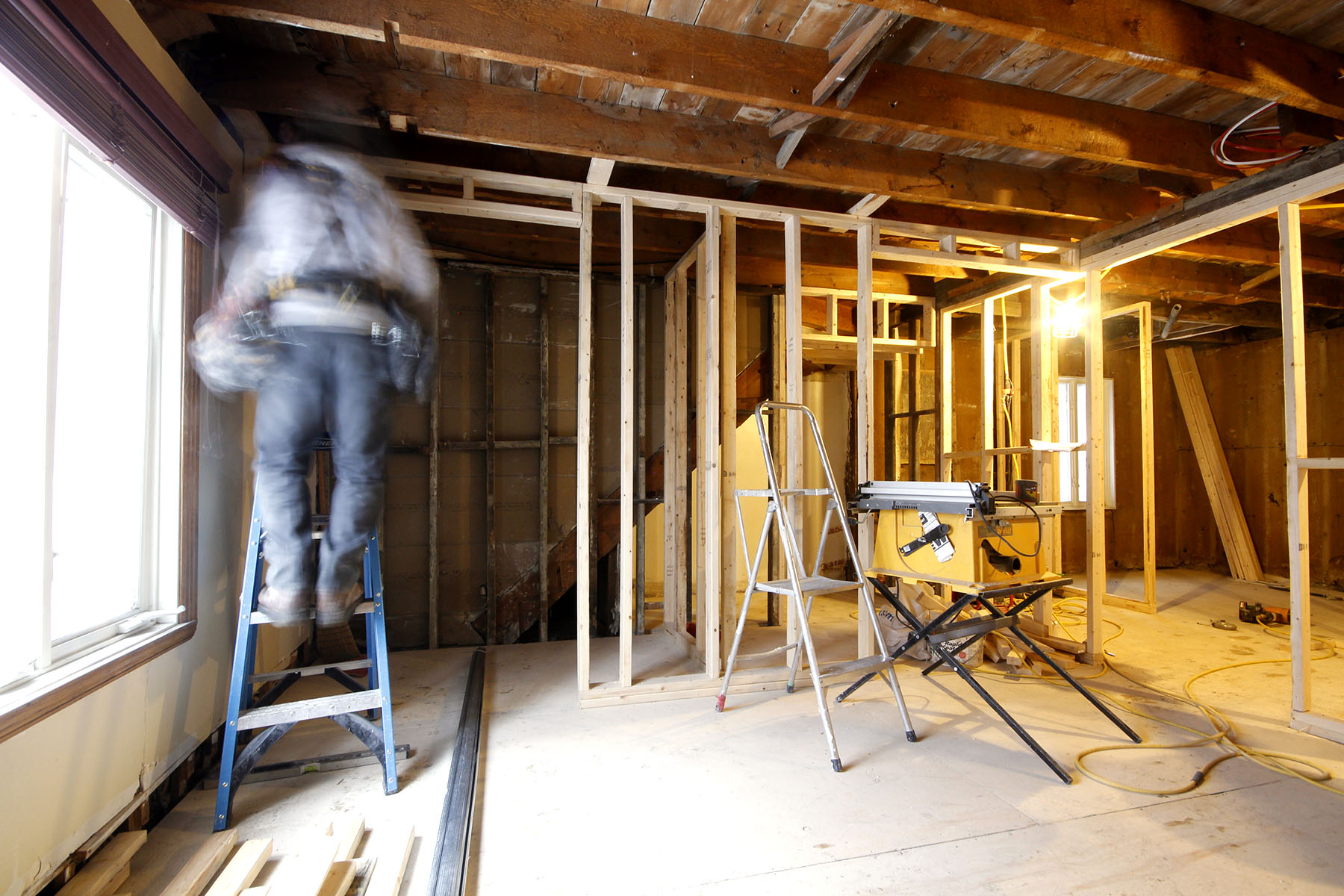hardwood floor installation in Montreal west island